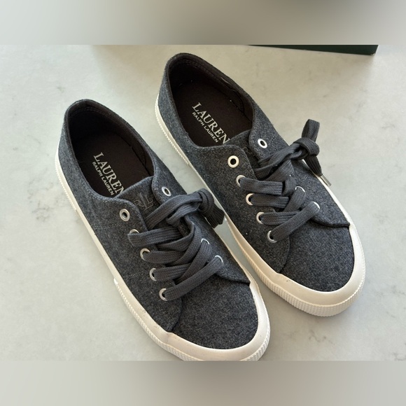 New Ralph Lauren Gray Sneakers with Wool Upper - Picture 2 of 6